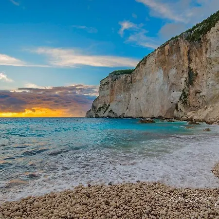 Paxos 18th Century Heritage With Seaview Gaios