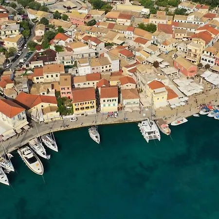 Feriehus Paxos 18th Century Heritage With Seaview Gaios